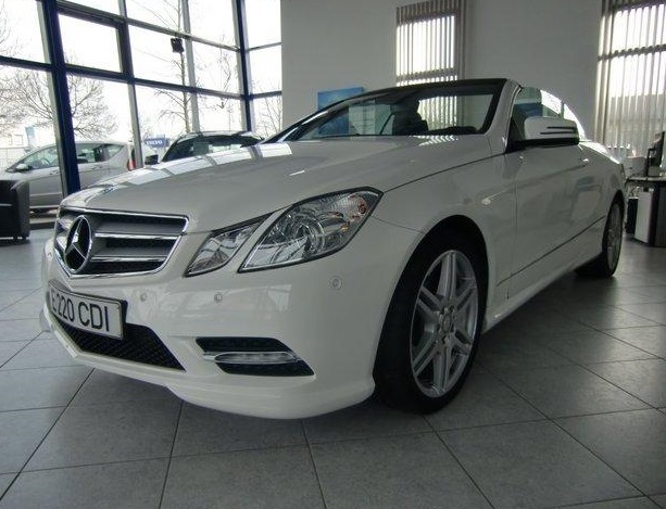 LHD MERCEDES E CLASS